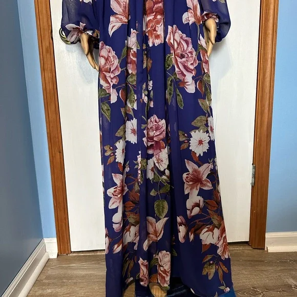 Women’s Blue Cold-Shoulder Maxi / Formal / Party / Prom Dress, Size M, NWT - Picture 13 of 15